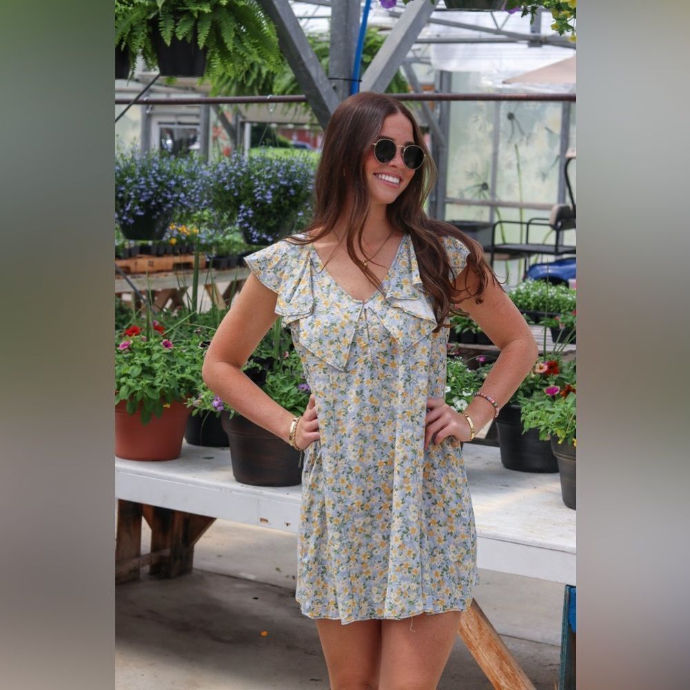 Hem & Thread NWT Peony Floral Ruffle Mini Dress Blue and Yellow Linen Size Small